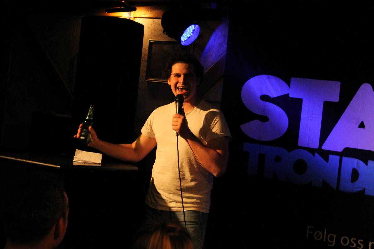 Komiker Jan Tore Kristoffersen. Foto: Anders Holstad Lilleng. 