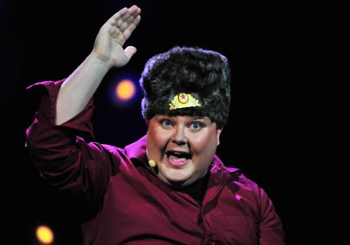 Alle skapere har rettigheter til sine åndsverk, det gjelder også amatører. Her er Tommy Berg i Altarevyen, som ble norgesmester i monolog under NM i revy 2011. Foto: Tor Ivar Viken/NRF. 