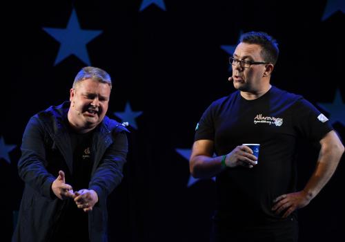 Aktiviteter beskriver hvordan en karakter handler for å oppnå målet sitt. En god aktivitet beskrives med et aktivt verb og skal påvirke de andre karakterene. Foto: NRF/Tor Ivar Viken. 